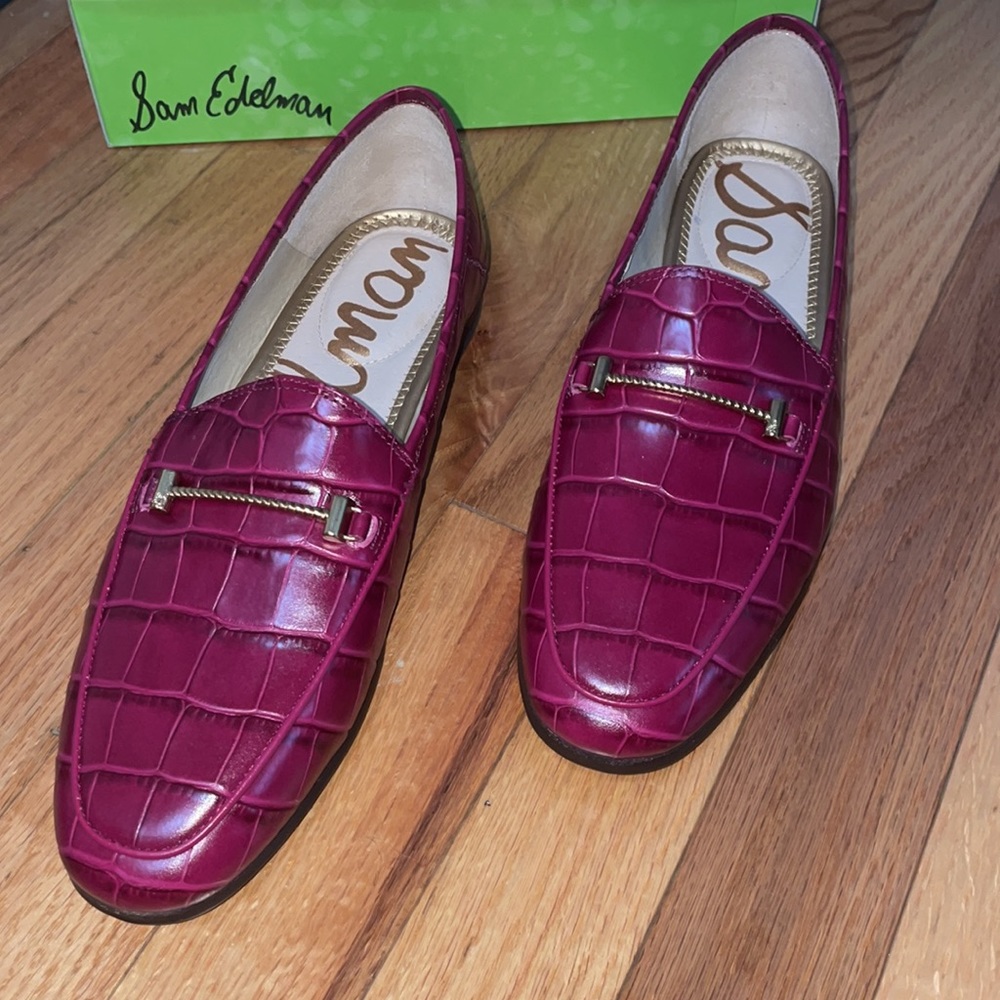 Sam Edelman Lior Loafers in Berry Croc Leather 8.5M US NIB
